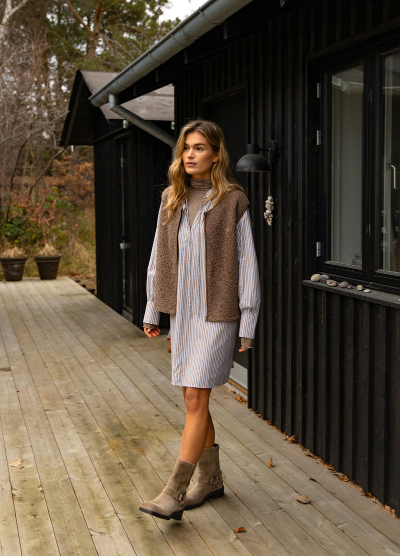 CC Heart CC HEART JAMIE FLEECE VEST Outerwear Light nougat - 378