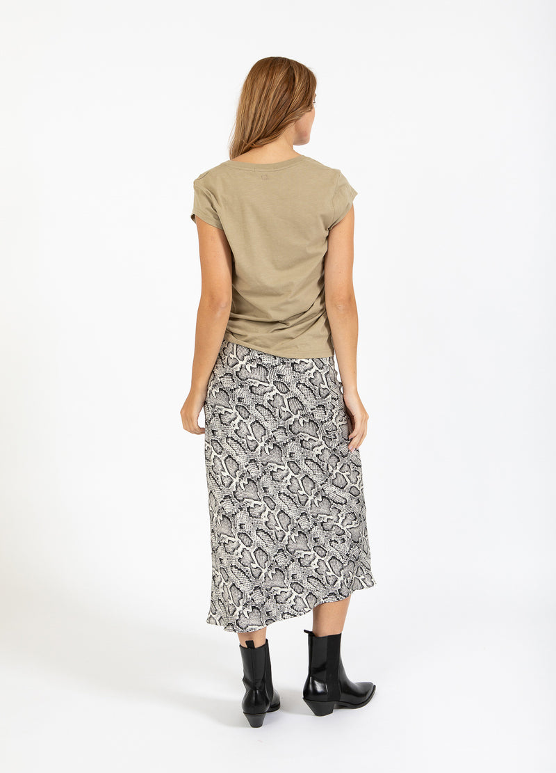 CC Heart  CC HEART SKYLER MIDDELLANGE BEDRUKTE ROK Skirt White snake print - 270