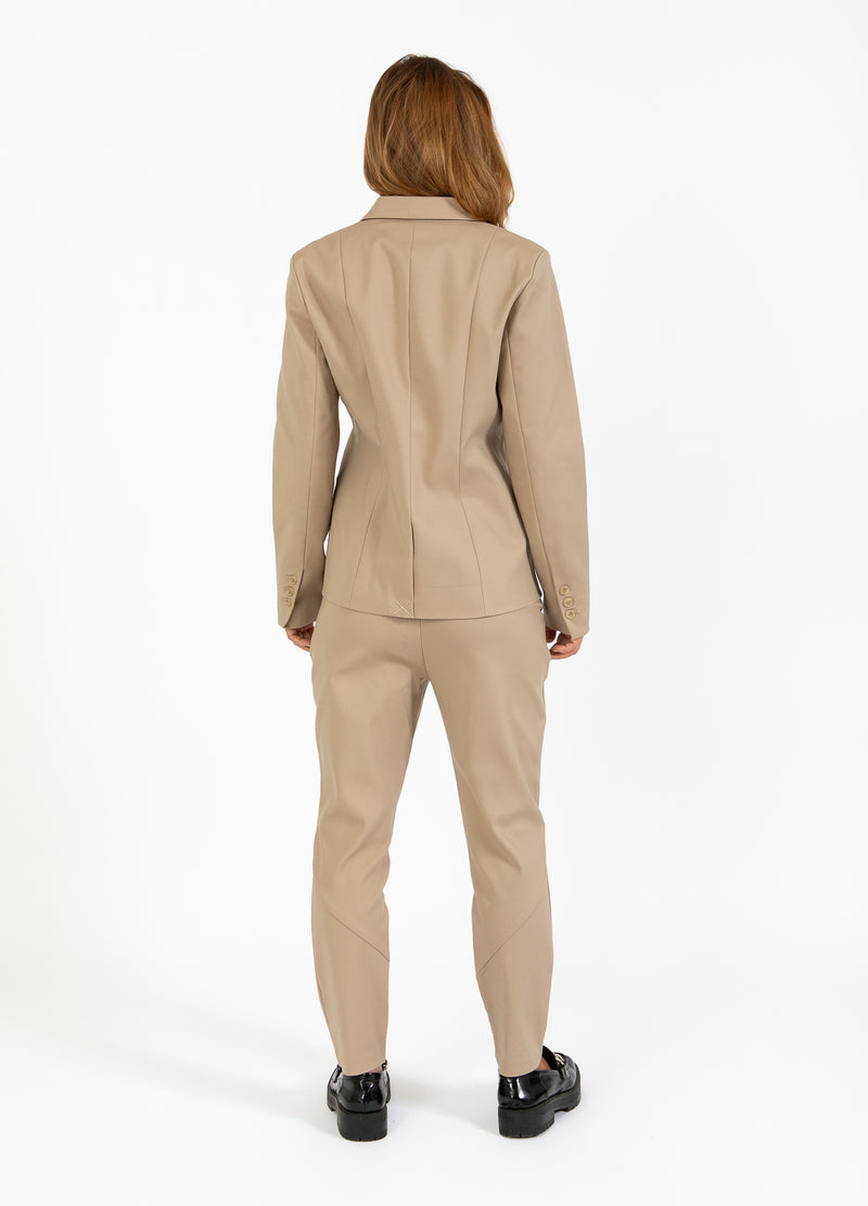 Coster Copenhagen DUBBELDRADIGE BLAZER MET PRAKTISCHE DETAILS Blazer Desert sand - 329