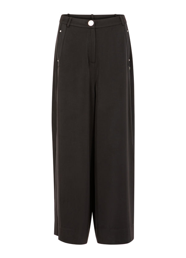 Coster Copenhagen GLANZENDE WIJD UITLOPENDE BROEK - PETRA PASVORM Pants Black - 100