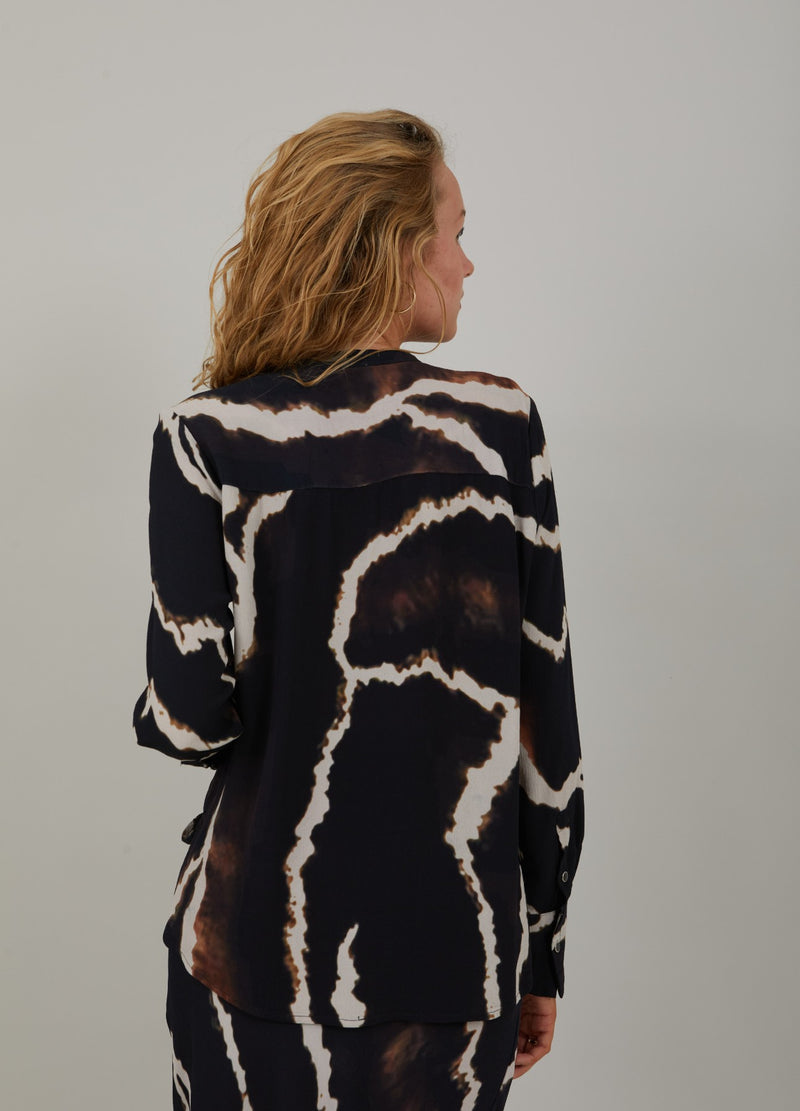 Coster Copenhagen  SHIRT IN NIGHT CLOUDS PRINT Shirt/Blouse Night clouds print - 924