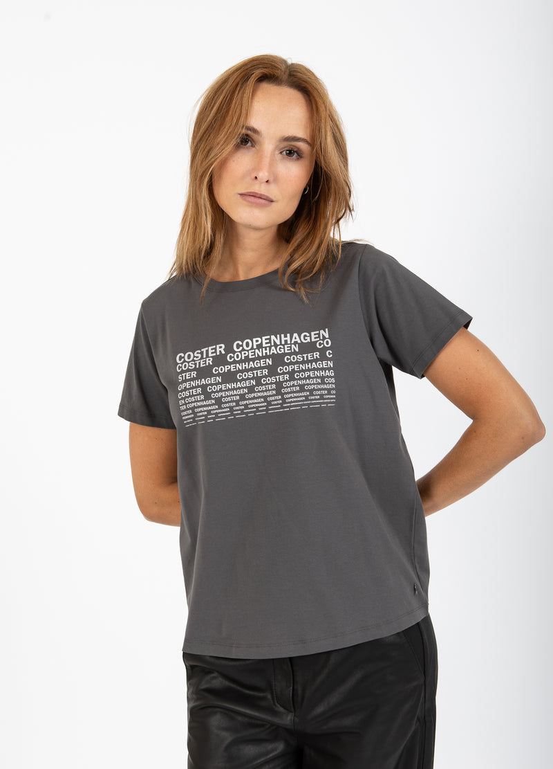 Coster Copenhagen T-SHIRT MET LOGO - MIDDELMOUWEN T-Shirt Volcanic grey - 188