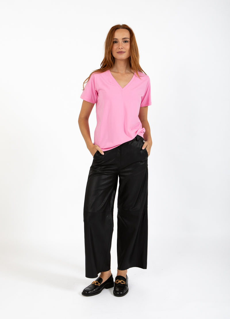 Coster Copenhagen T-SHIRT MET V-HALS - HALFLANGE MOUWEN T-Shirt Bubble pink - 690