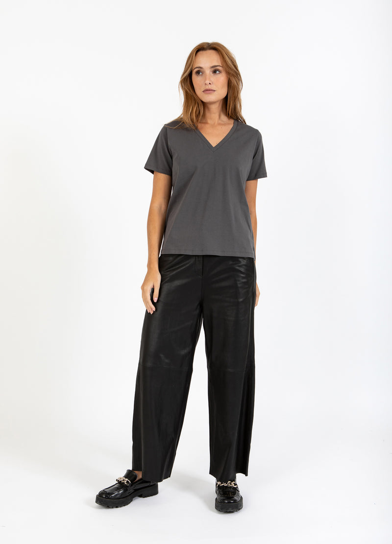 Coster Copenhagen T-SHIRT MET V-HALS - HALFLANGE MOUWEN T-Shirt Volcanic grey - 188
