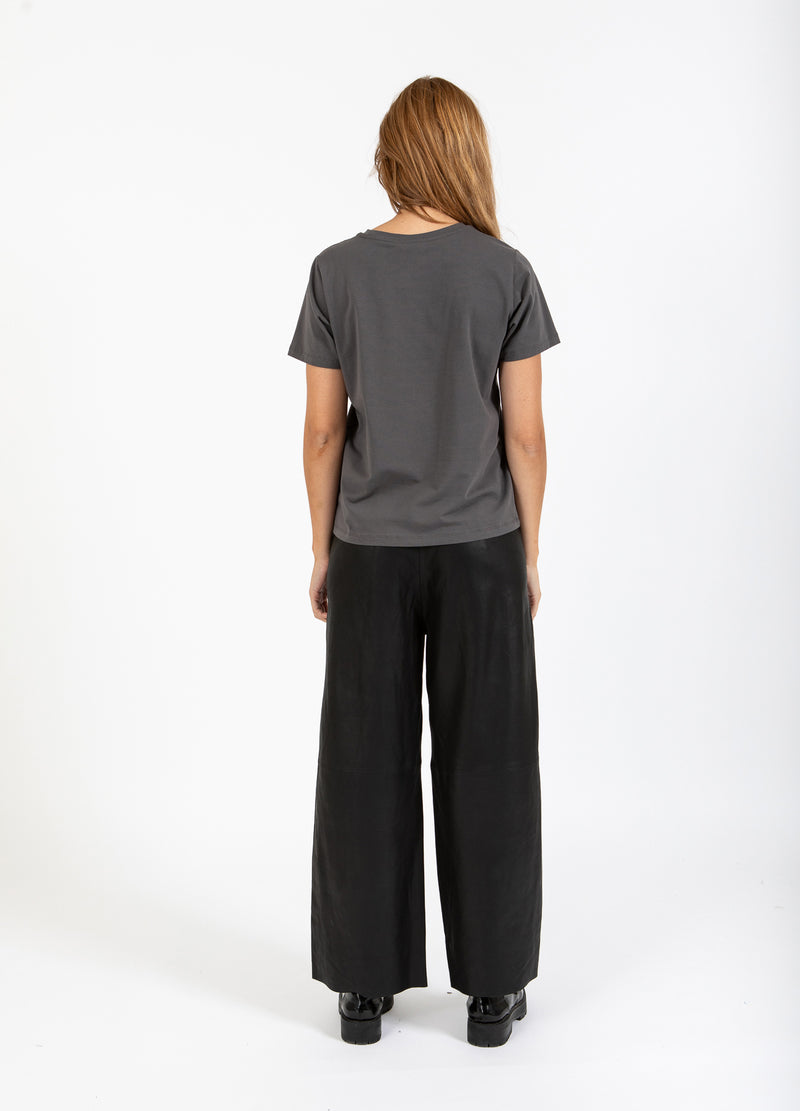 Coster Copenhagen T-SHIRT MET V-HALS - HALFLANGE MOUWEN T-Shirt Volcanic grey - 188