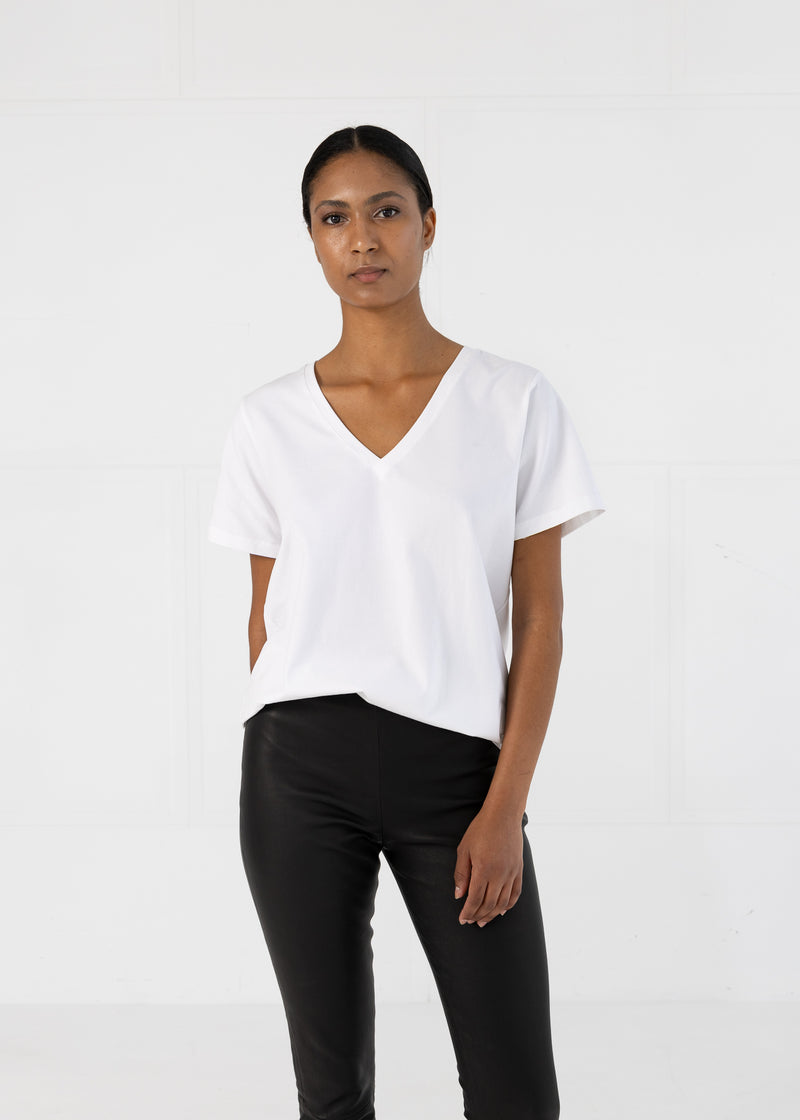 Coster Copenhagen T-SHIRT MET V-HALS - HALFLANGE MOUWEN T-Shirt White - 200