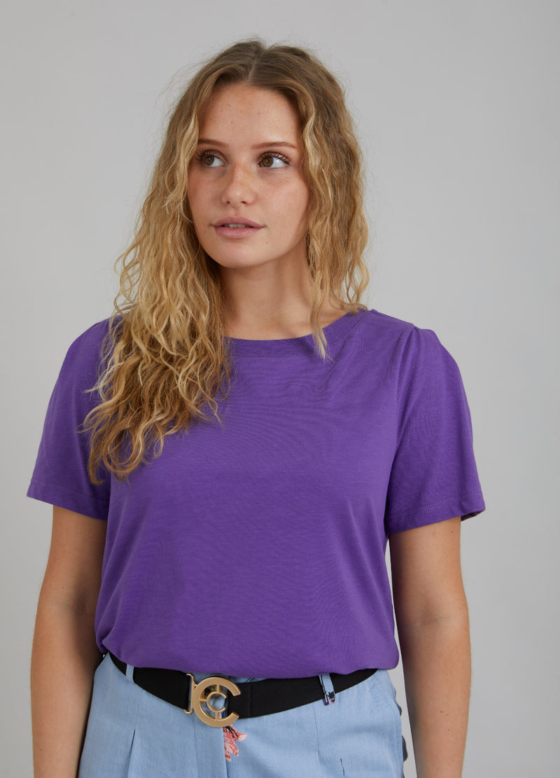 Coster Copenhagen T-SHIRT W. PLEATS T-Shirt Warm purple - 846