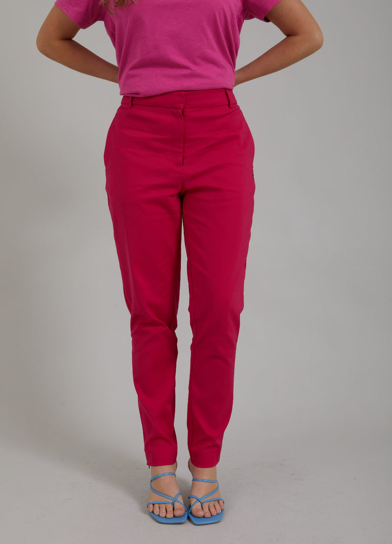Coster Copenhagen TAPERED TROUSERS - STELLA FIT Pants Raspberry pink - 648